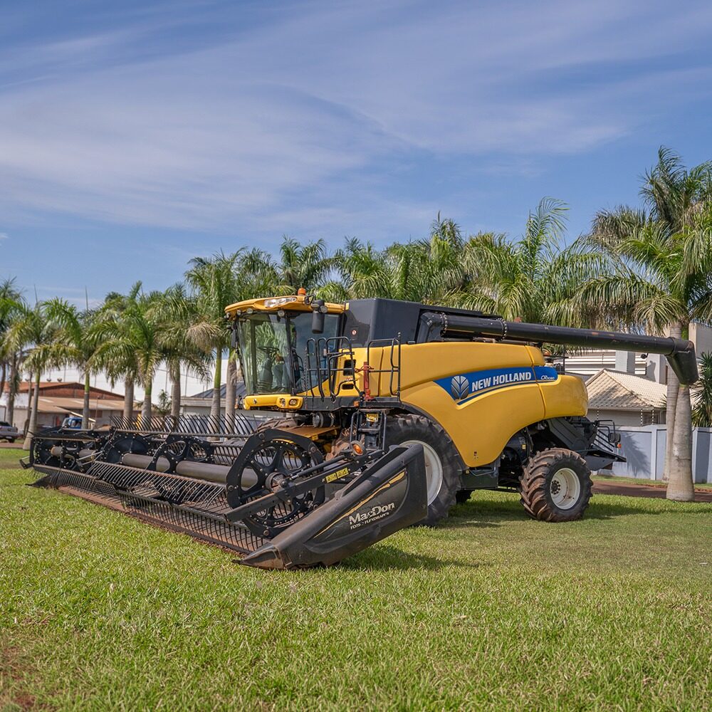 Cosechadora New Holland CR 9080 nivelante dual con monitor — foto 5 de 5