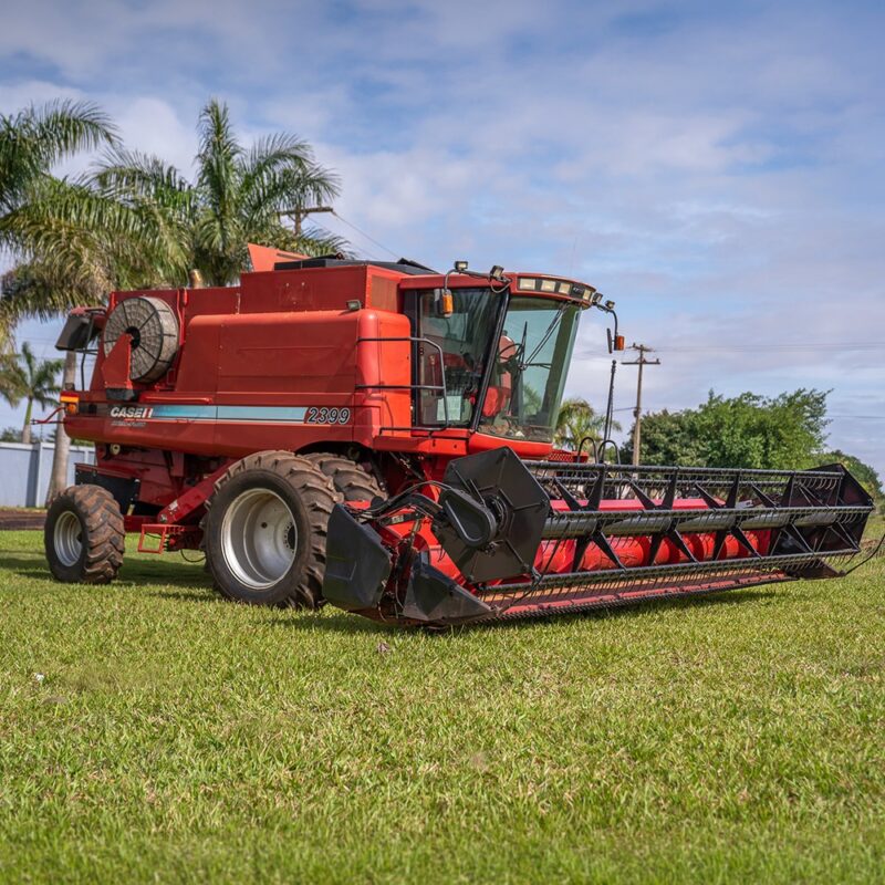 Cosechadora Case IH Axial-Flow 2399 4x2 fija dual con monitor