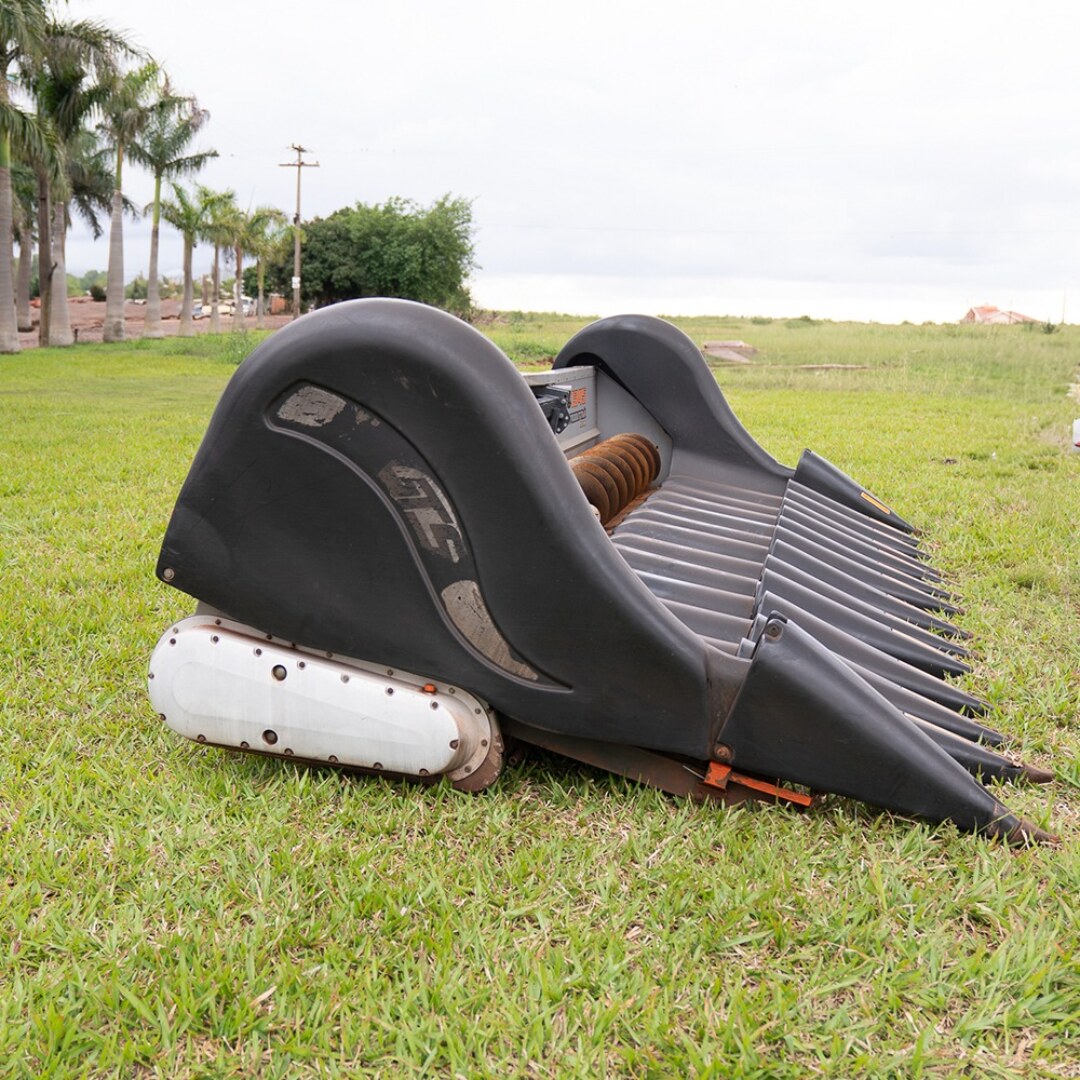 Plataforma de maiz GTS 13x45 2011 — foto 4 de 4