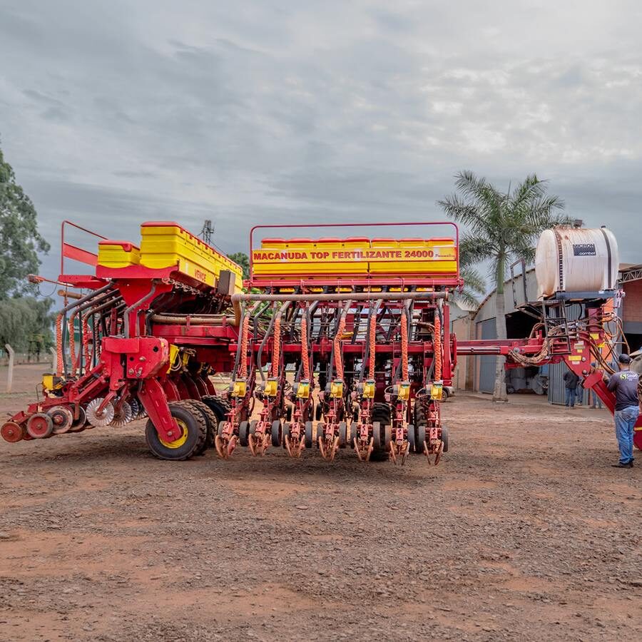 Sembradora Vence Tudo Macanuda 24000 de 24 líneas — foto 2 de 6