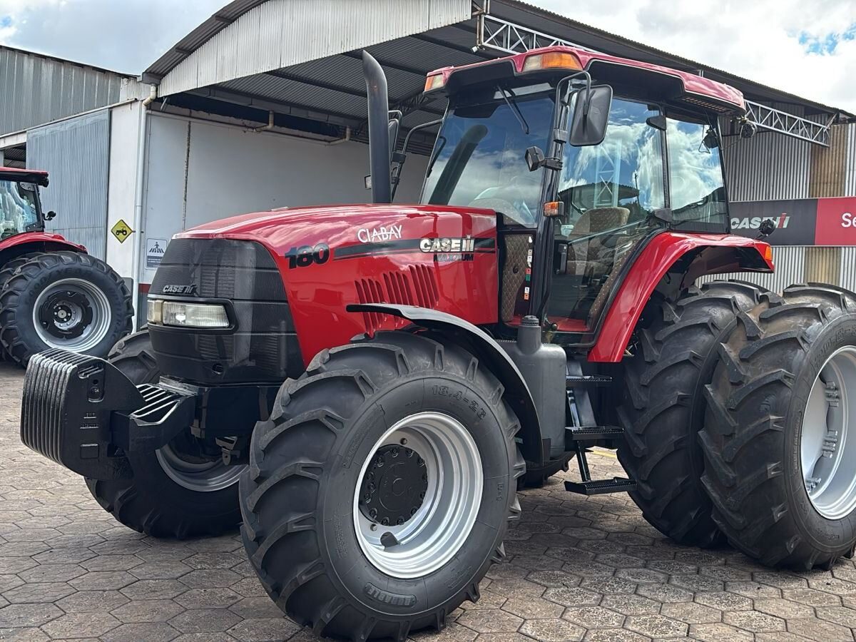 Tractor Case IH Maxxum 180 neumáticos dual cabinado — foto 1 de 5