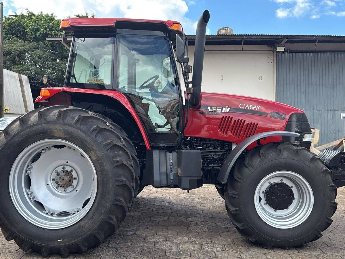 Tractor Case IH Maxxum 180 neumáticos dual cabinado — foto 3 de 5