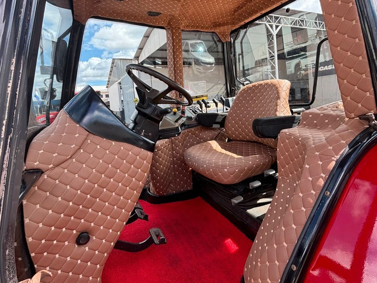 Tractor Case IH Maxxum 180 neumáticos dual cabinado — foto 4 de 5