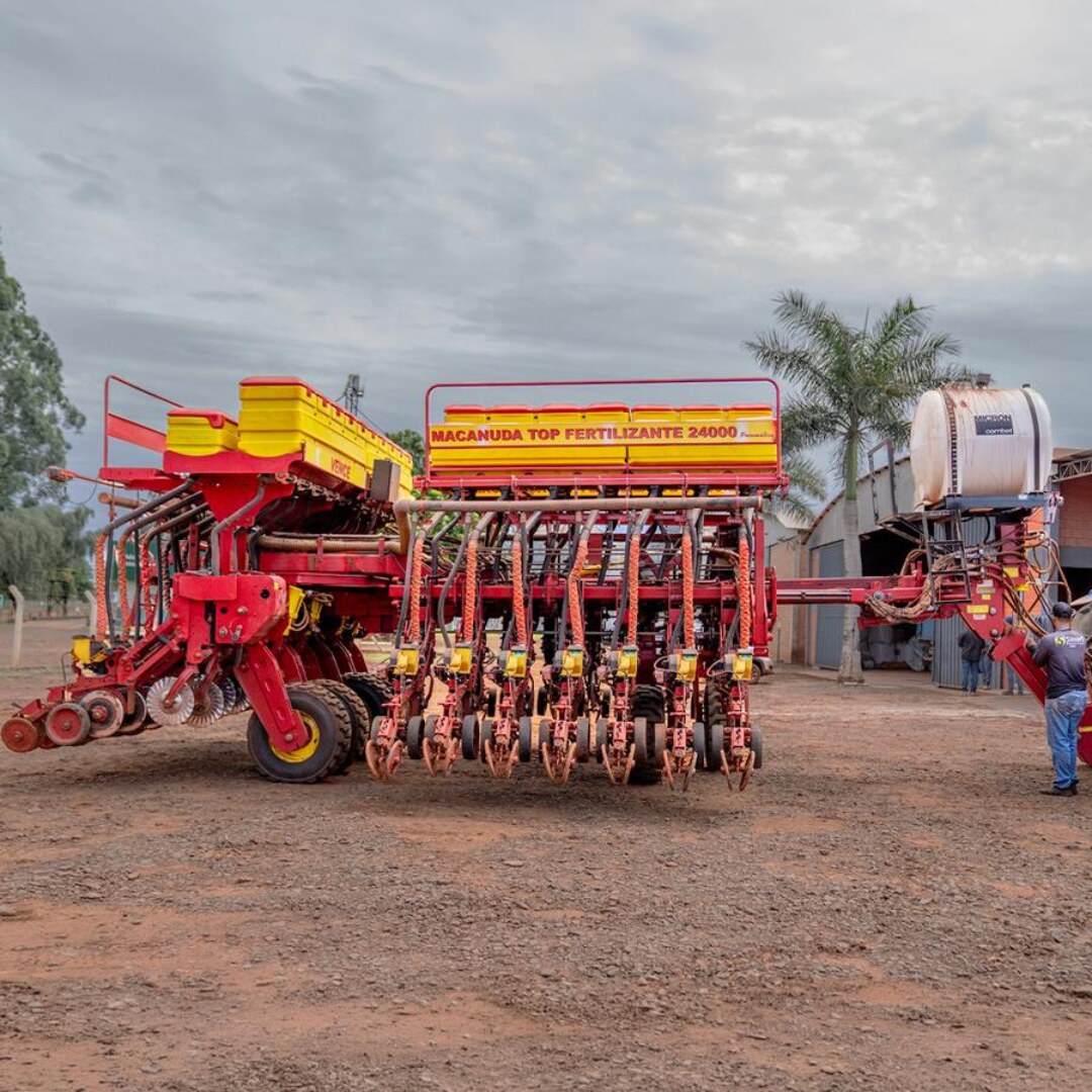 Sembradora Vence Tudo Macanuda 24000 de 24 líneas — foto 2 de 6